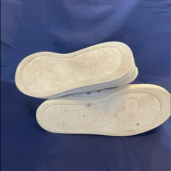 7.5 - Picture 10 of 11